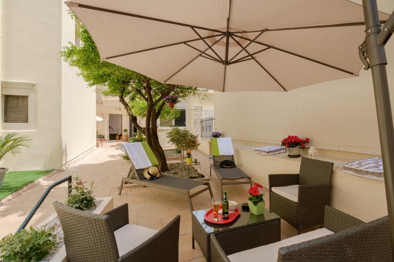 Home With Courtyard In Beating Heart Of Old Town! La Canea Esterno foto