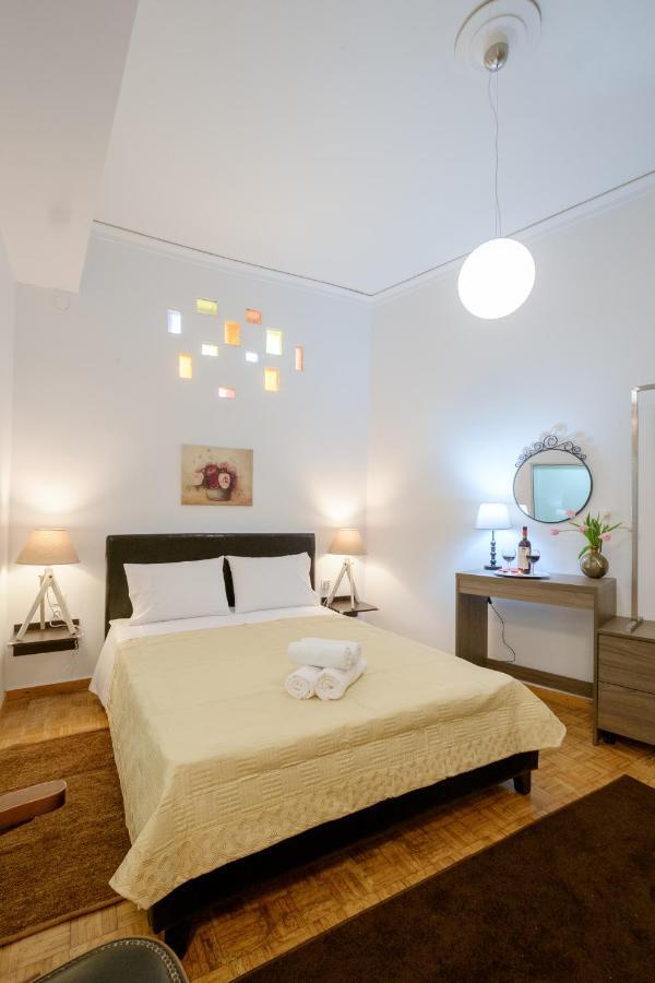 Home With Courtyard In Beating Heart Of Old Town! La Canea Esterno foto